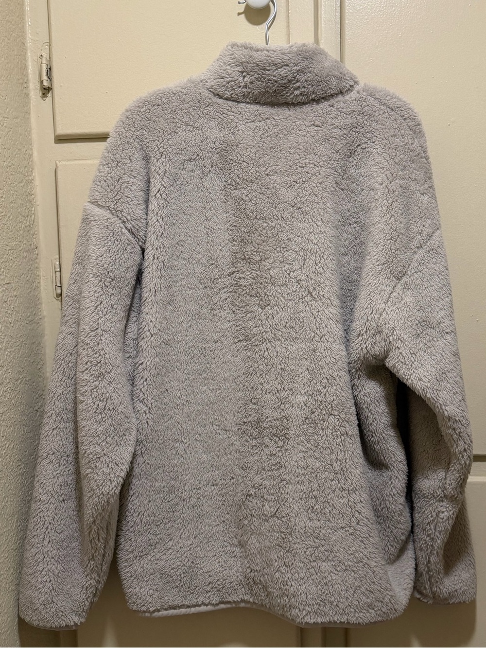 Never worn  PINK Victoria's Secret Plush Sherpa 1/4 zip pullover Jacket. Pockets - Picture 2 of 6